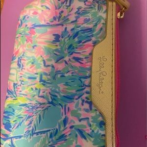 Lily Pulitzer ID case, used but in good shape